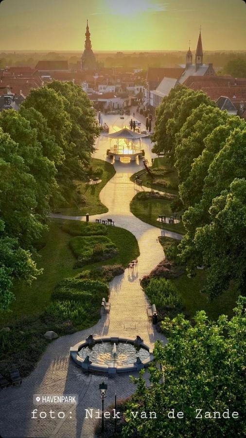 B&B Monumentaal Logeren Zierikzee Buitenkant foto